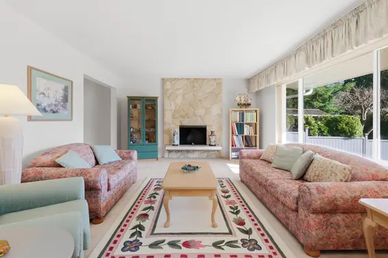 2716 Byron Road, North Vancouver For Sale - image 4