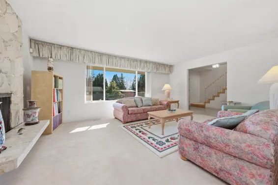 2716 Byron Road, North Vancouver For Sale - image 5