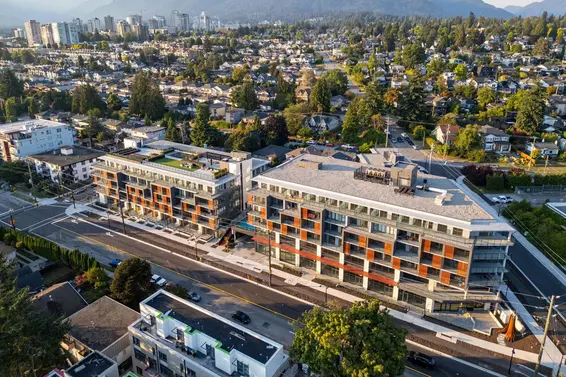 564 422 East 3rd Street, North Vancouver For Sale - image 39