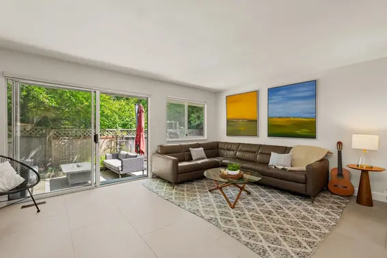 880 Ruckle Court, North Vancouver For Sale - image 11