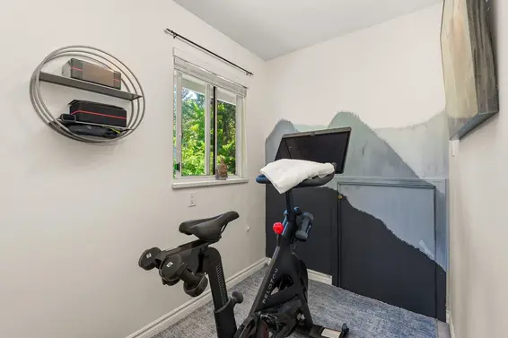 880 Ruckle Court, North Vancouver For Sale - image 24