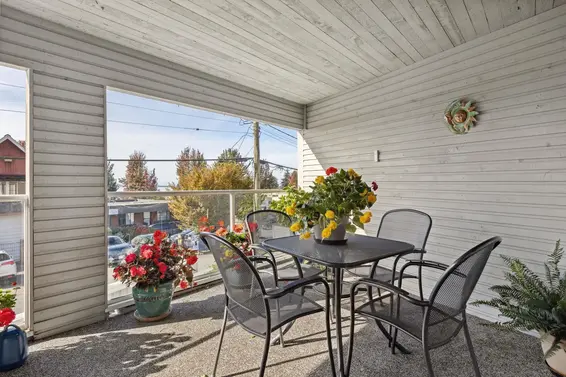 101 2412 Haywood Avenue, West Vancouver For Sale - image 9