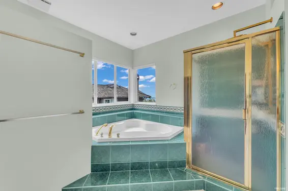 2589 Chairlift Road, West Vancouver For Sale - image 28
