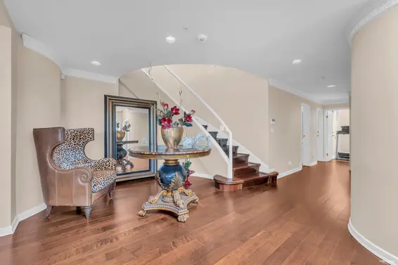 2589 Chairlift Road, West Vancouver For Sale - image 31