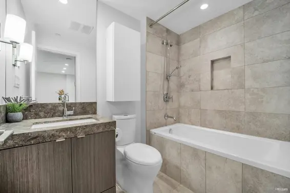 1610 125 East 14th Street, North Vancouver For Sale - image 21