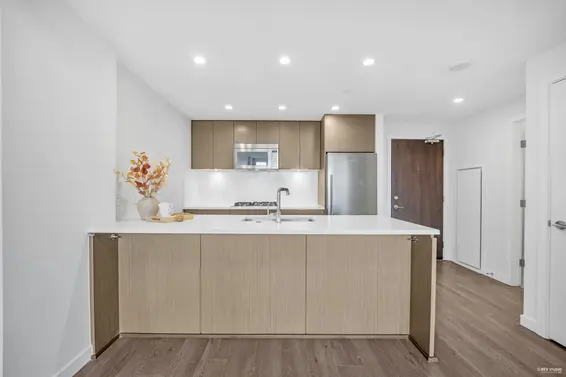 1610 125 East 14th Street, North Vancouver For Sale - image 7