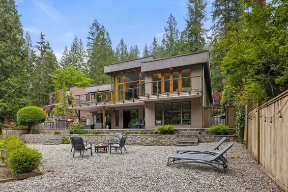 1825 Riverside Drive, North Vancouver