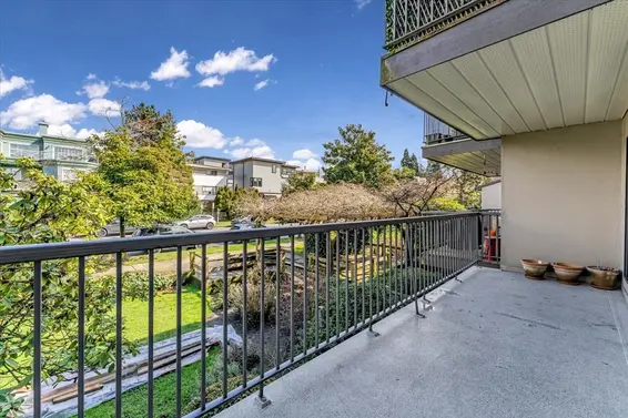 214 251 West 4th Street, North Vancouver For Sale - image 14