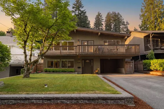 676 Wellington Drive, North Vancouver