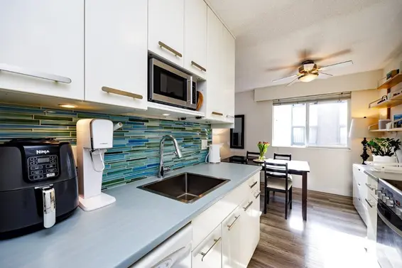 203 270 West 3rd Street, North Vancouver For Sale - image 16