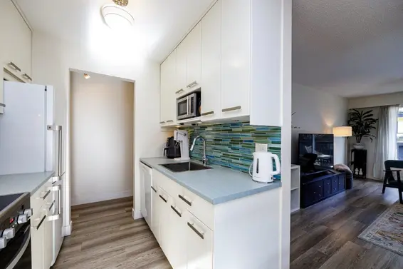 203 270 West 3rd Street, North Vancouver For Sale - image 19