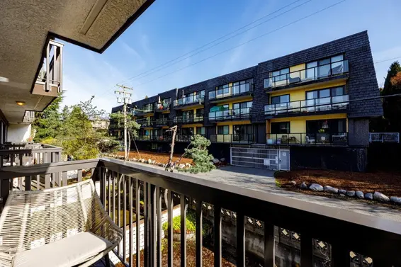 203 270 West 3rd Street, North Vancouver For Sale - image 32