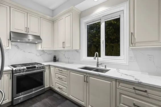1198 Ottaburn Road, West Vancouver For Sale - image 15