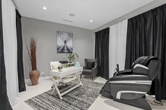 1198 Ottaburn Road, West Vancouver For Sale - image 17