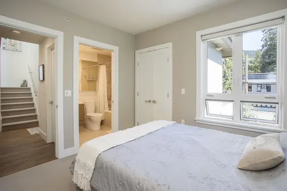 300 2432 Haywood Avenue, West Vancouver For Sale - image 13