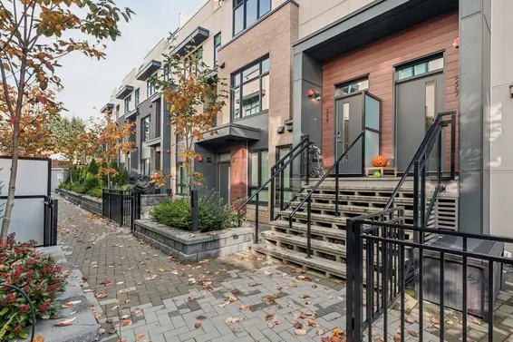 266 2035 Glenaire Drive, North Vancouver For Sale - image 26