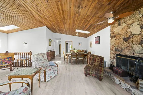 3454 St. Georges Avenue, North Vancouver For Sale - image 12