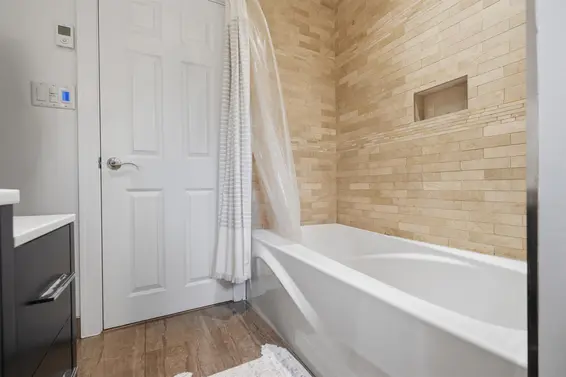 444 Evergreen Place, North Vancouver For Sale - image 21