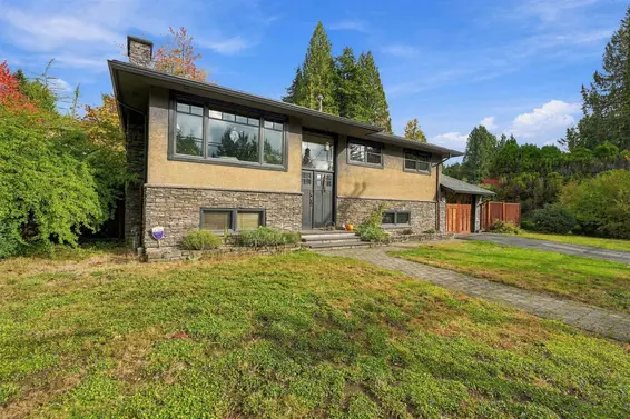 444 Evergreen Place, North Vancouver For Sale - image 4