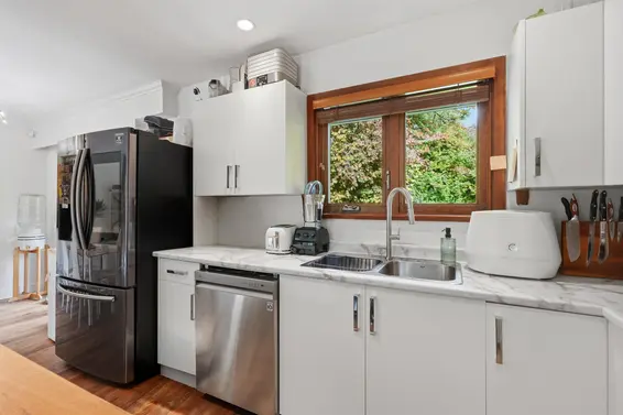 444 Evergreen Place, North Vancouver For Sale - image 7