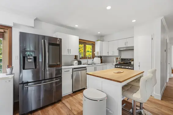 444 Evergreen Place, North Vancouver For Sale - image 8