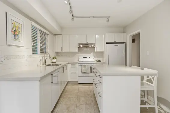 2829 Sechelt Drive, North Vancouver For Sale - image 15