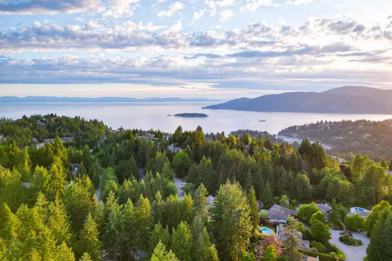 3 4665 Woodridge Place, West Vancouver
