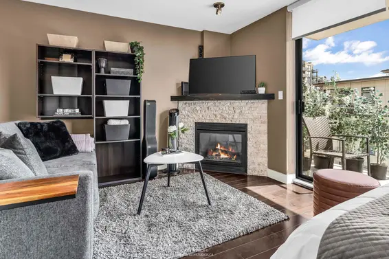 701 155 West 1st Street, North Vancouver For Sale - image 4