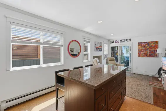 46 St. Patricks Avenue, North Vancouver For Sale - image 11