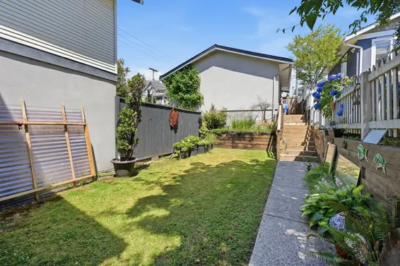 46 St. Patricks Avenue, North Vancouver For Sale - image 28