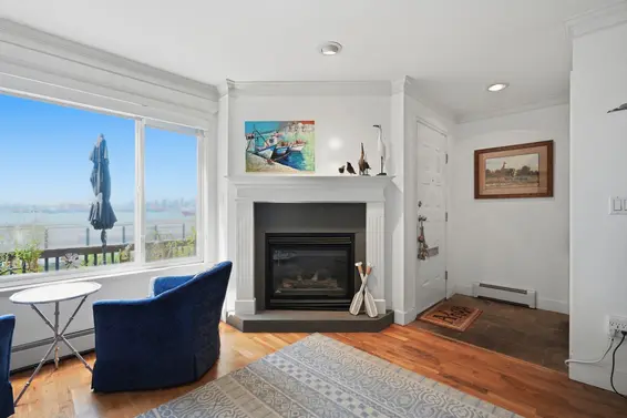 46 St. Patricks Avenue, North Vancouver For Sale - image 7