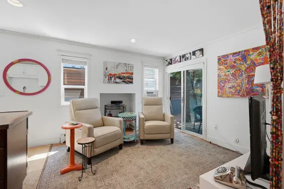 46 St. Patricks Avenue, North Vancouver For Sale - image 8