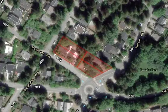 6404 Wellington Avenue, West Vancouver For Sale - image 2