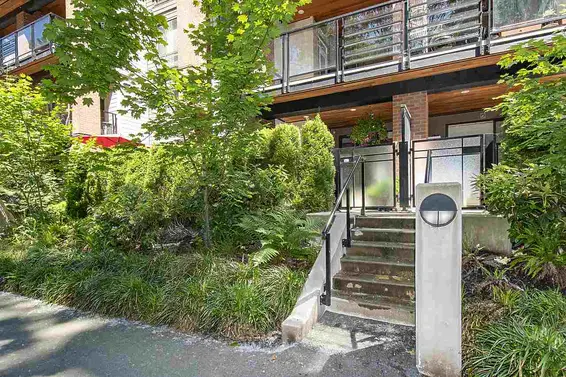 123 723 West 3Rd Street, North Vancouver