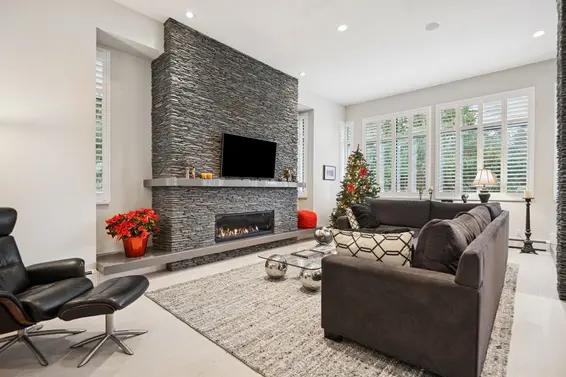 4828 Northwood Place, West Vancouver For Sale - image 5