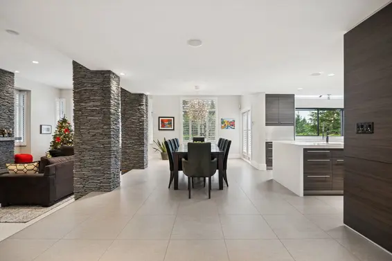 4828 Northwood Place, West Vancouver For Sale - image 8