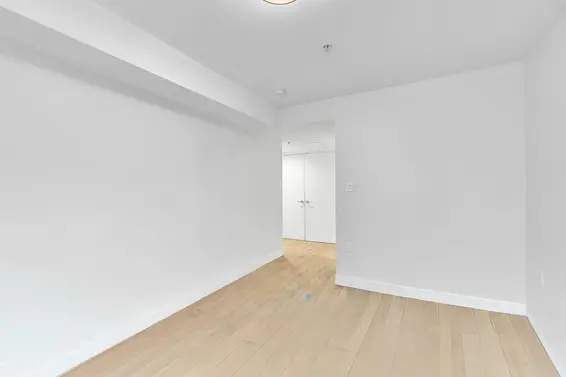 209 1519 Crown Street, North Vancouver For Sale - image 12