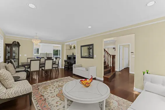 1426 Fulton Avenue, West Vancouver For Sale - image 5