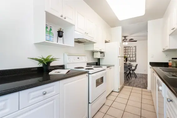 PH12 223 Mountain Highway, North Vancouver For Sale - image 15