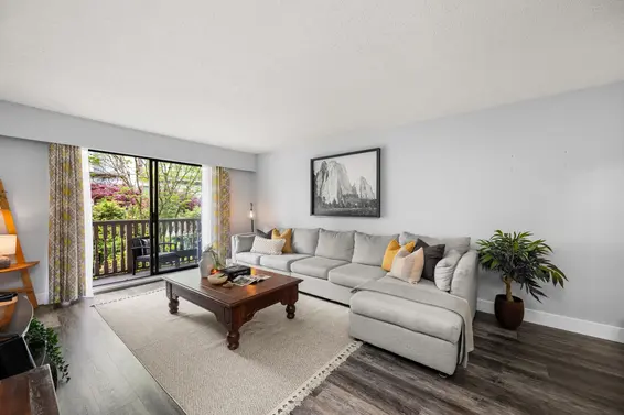 211 236 West 2nd Street, North Vancouver For Sale - image 5