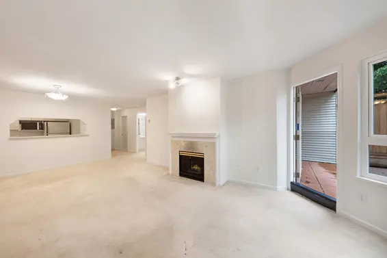 109 315 East 3rd Street, North Vancouver