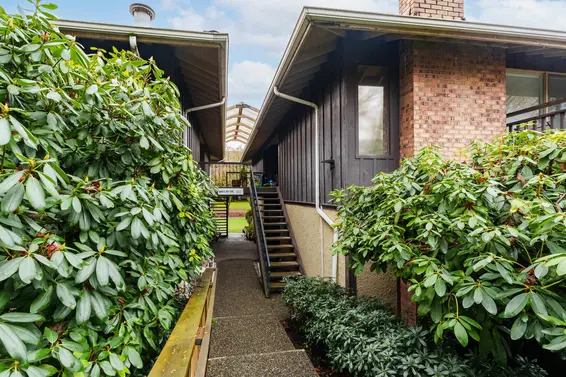 308 555 West 28th Street, North Vancouver For Sale - image 15