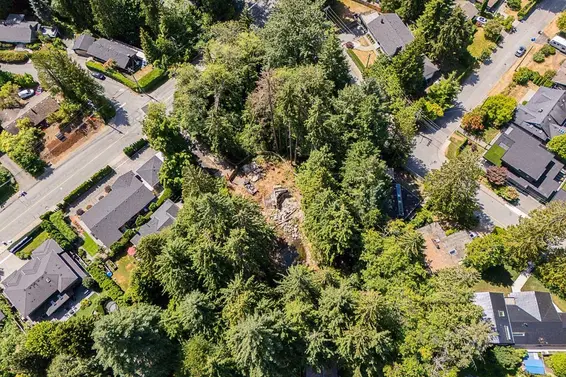1160 Ridgewood Drive, North Vancouver For Sale - image 13
