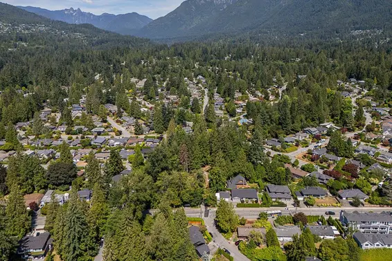 1160 Ridgewood Drive, North Vancouver For Sale - image 7