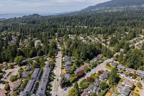 1160 Ridgewood Drive, North Vancouver For Sale - image 8