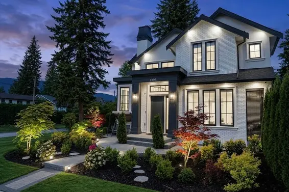 1395 West 21st Street, North Vancouver For Sale - image 2