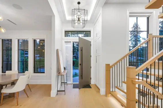 1395 West 21st Street, North Vancouver For Sale - image 3