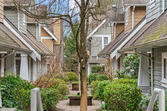 6 2688 Mountain Highway, North Vancouver For Sale - image 13