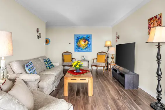 1609 2024 Fullerton Avenue, North Vancouver For Sale - image 4