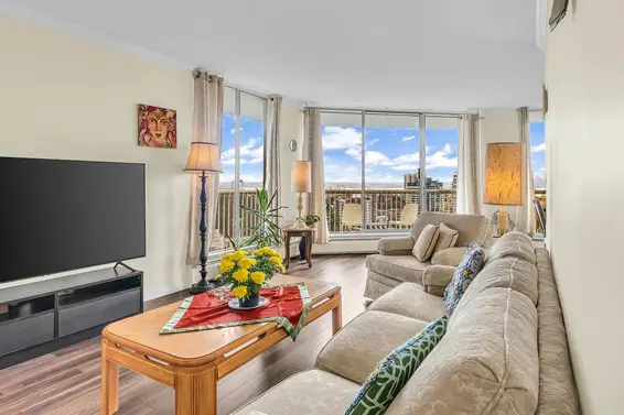 1609 2024 Fullerton Avenue, North Vancouver For Sale - image 5